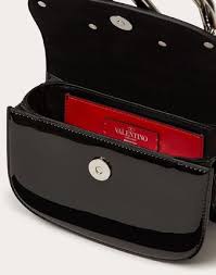 Supervee patent leather handbag Valentino Garavani Black in Patent