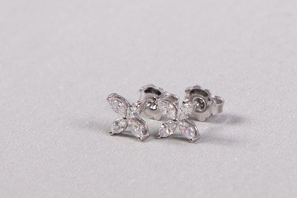 Quimera Aretes Studs Marquise Diamantes 18K